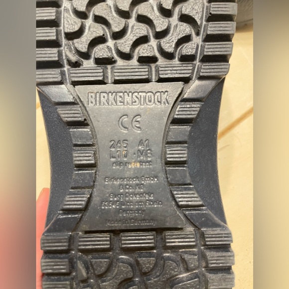 Birkenstock Clogs - Picture 4 of 4